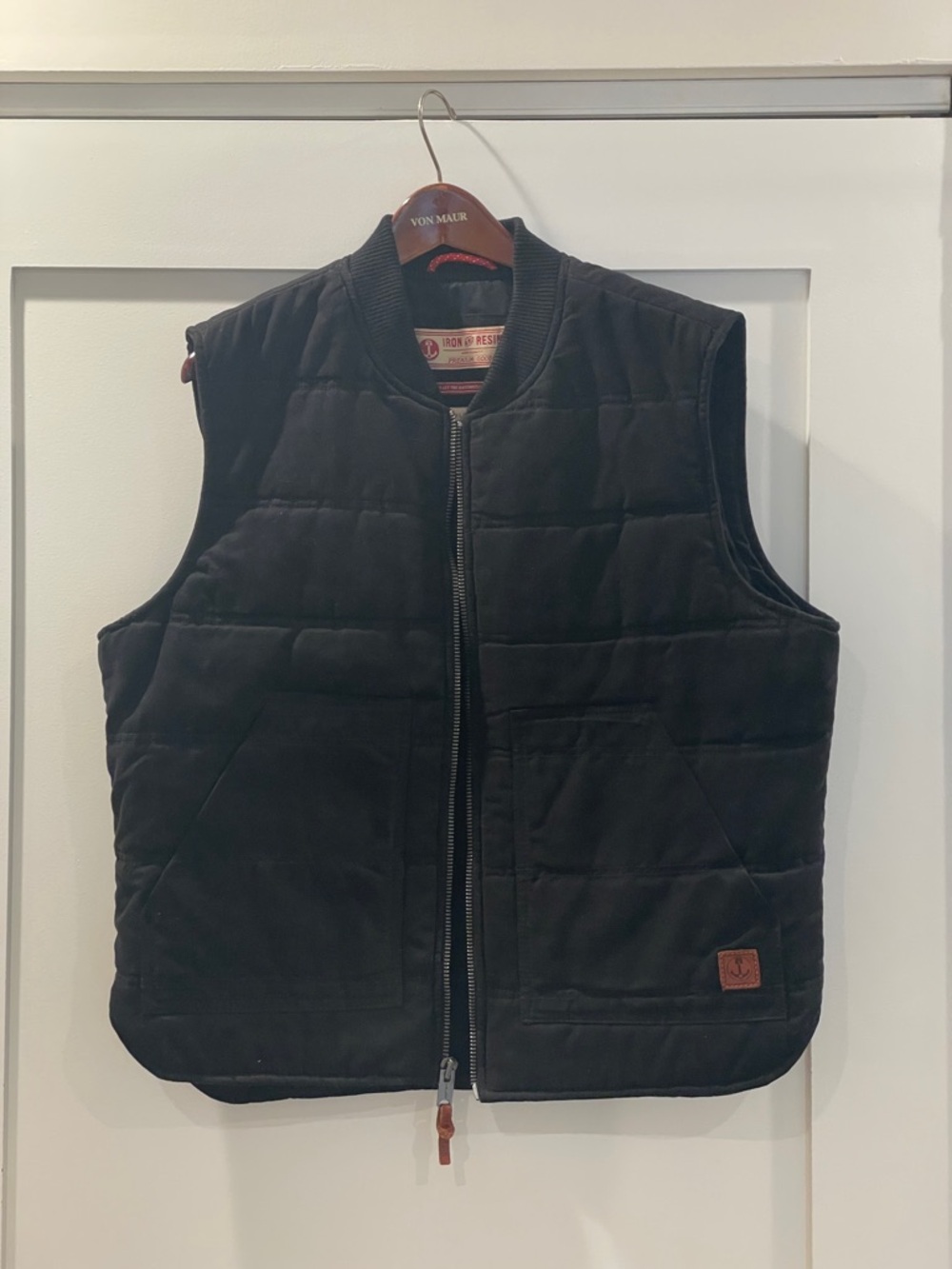 Iron & Resin Work Vest - XL Black - Picture 4 of 6